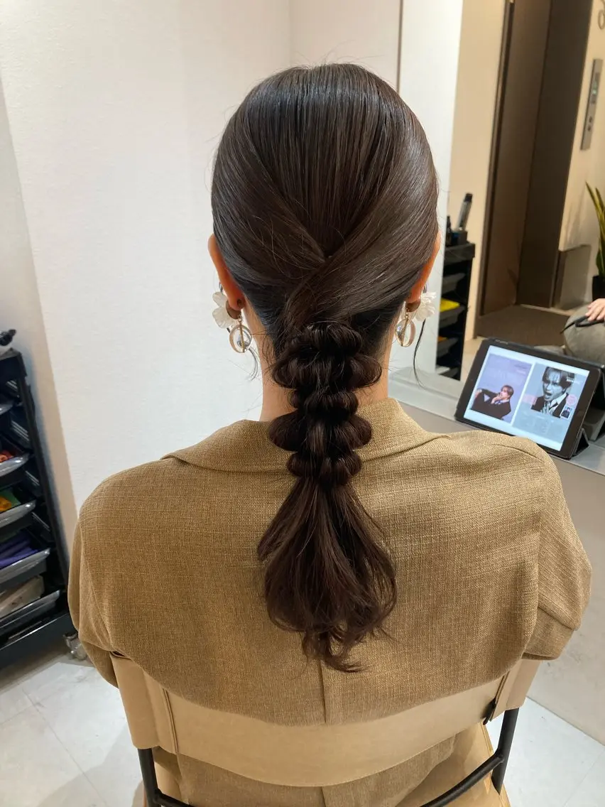 セミロング ヘアセット ✨色持ちの良い艶 カラー✨蟹江真世のヘアスタイル