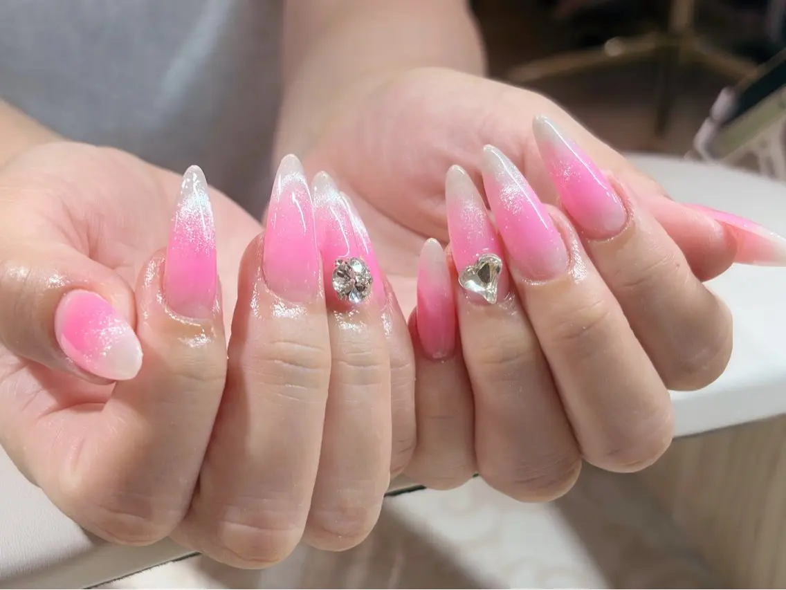ネイル Lena Sakai nailのネイルデザイン