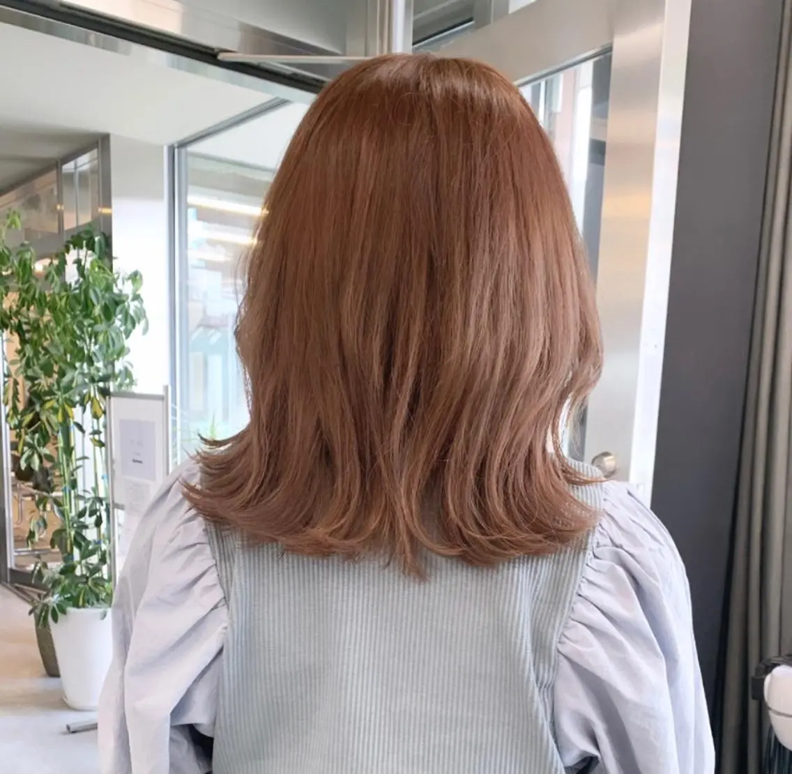 ミディアム カラー カット ヘアカラー トリートメント 透明感/オリーブ/ グレージュ/YUKAのヘアスタイル
