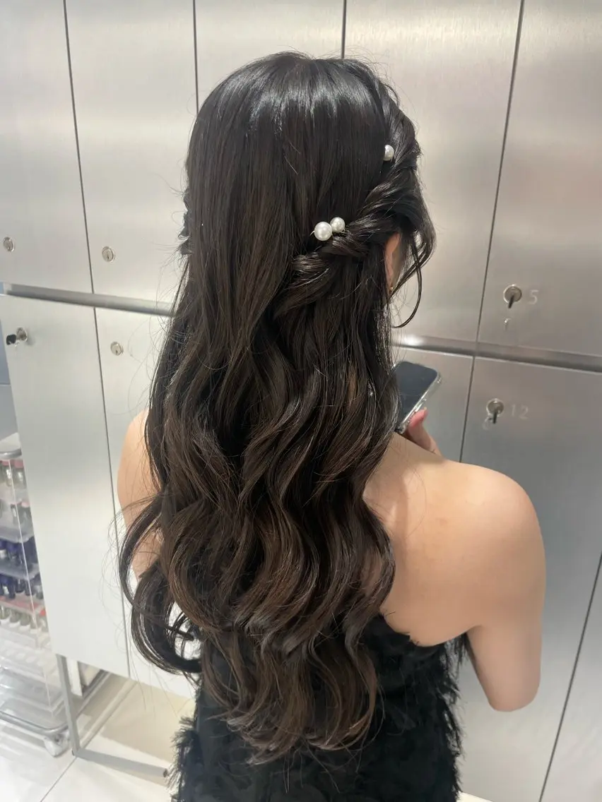 ヘアアレンジ 結婚式・ブライダル ヘアセット ヘアセット🎀耳つぼ 👂💎MONAMIのヘアスタイル