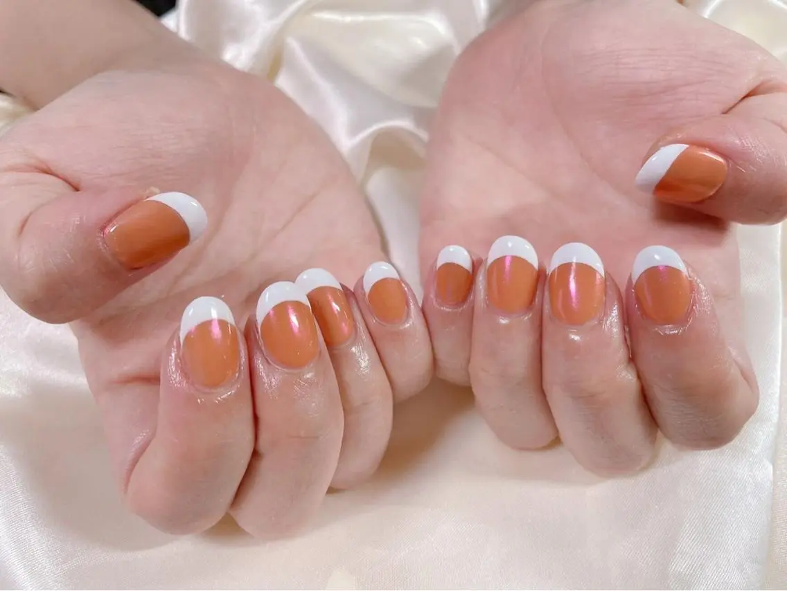 ネイル オーロラネイル フレンチネイル kiki nail &brow二子玉川のネイルデザイン