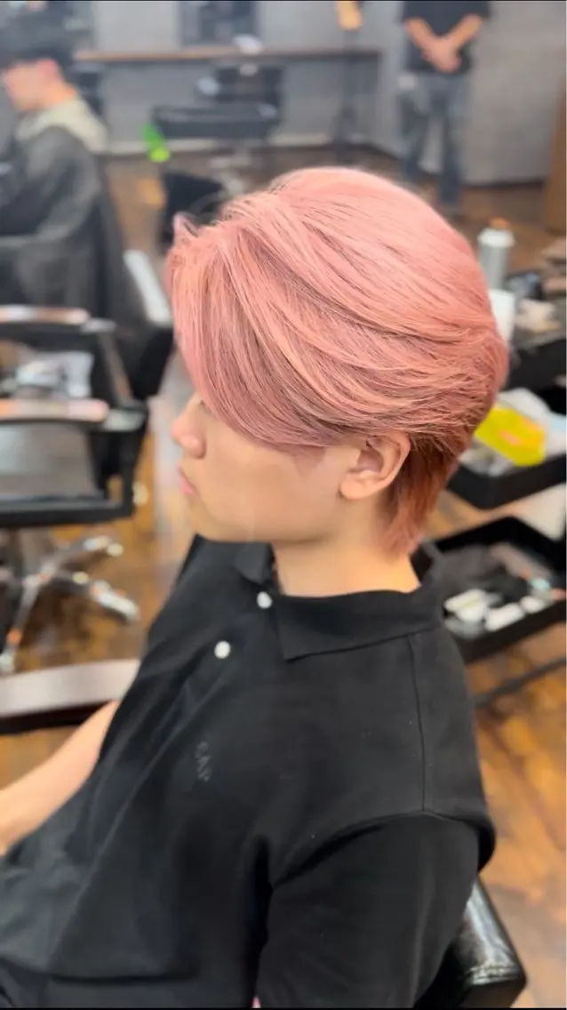 ショート カラー メンズ 🔥【メンズ特化】江 坂／モデル／レオ🔥のヘアスタイル
