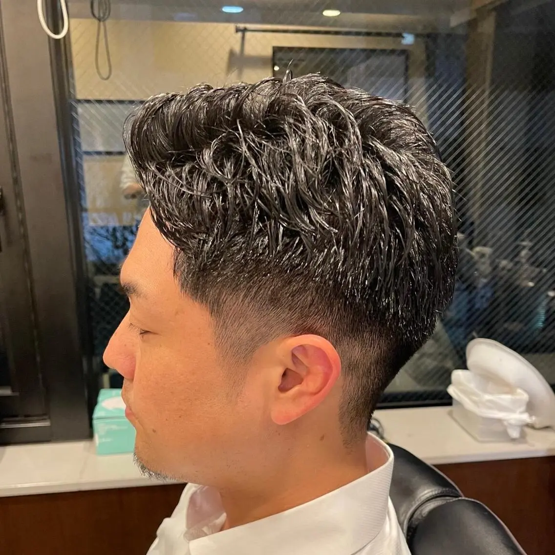 ショート パーマ メンズ 長谷川 真那のヘアスタイル