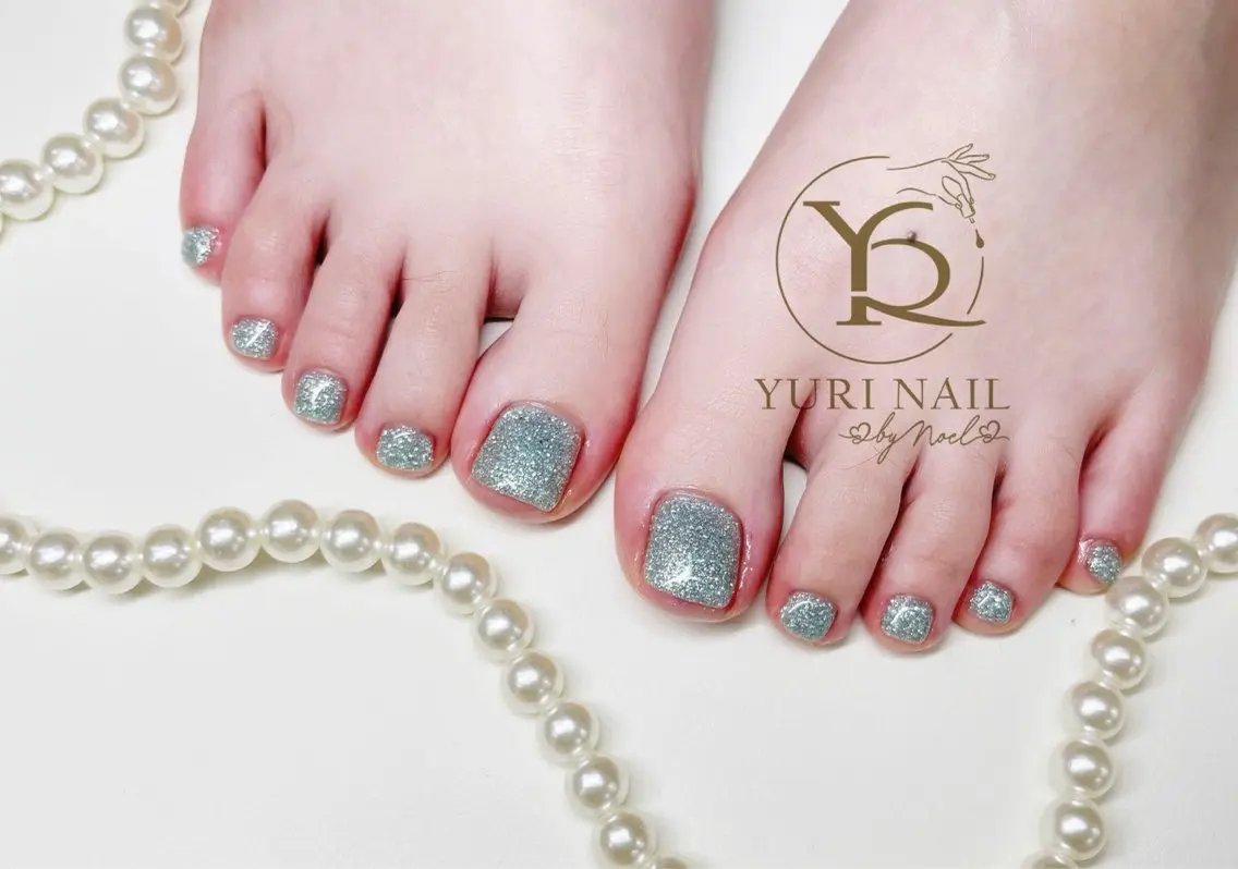 ネイル チークネイル フットネイル フレンチネイル グラデーション キラキラネイル ハンドネイル フットネイル ハンドケア YURI Nail Funabashiのネイルデザイン