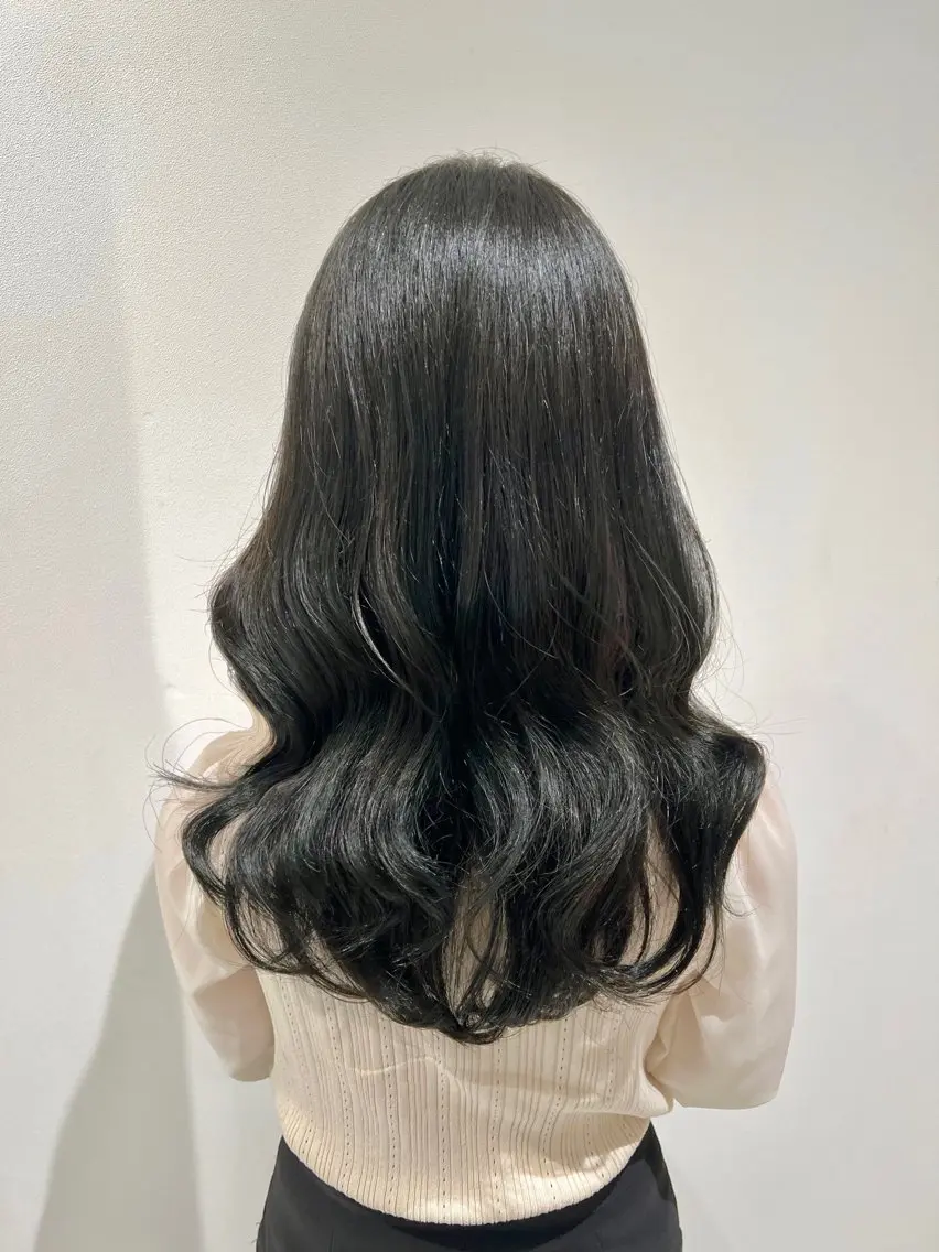 ロング カラー カット ヘアカラー トリートメント 💗渋谷/韓国/レイ ヤー顔周りSayaのヘアスタイル