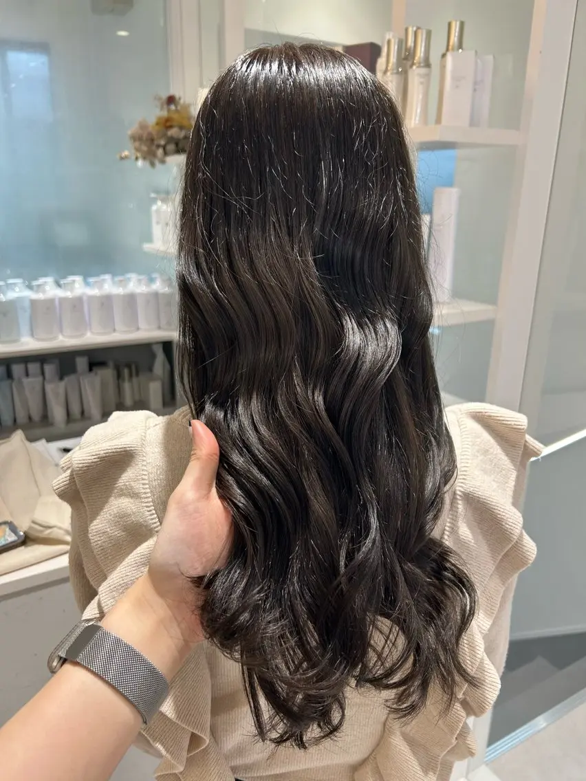 ロング カラー ヘアアレンジ カット ヘアカラー トリートメント チアキ ジュリのヘアスタイル
