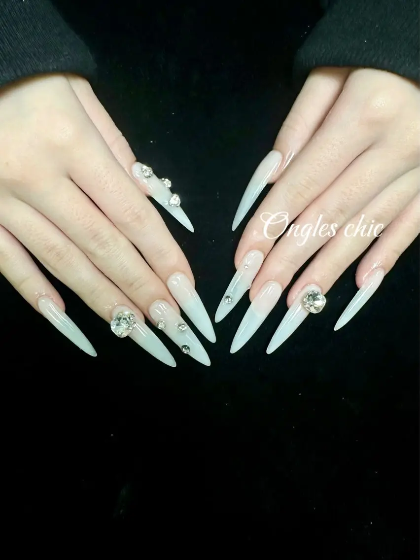 ネイル その他(ネイル) ongles chicのネイルデザイン