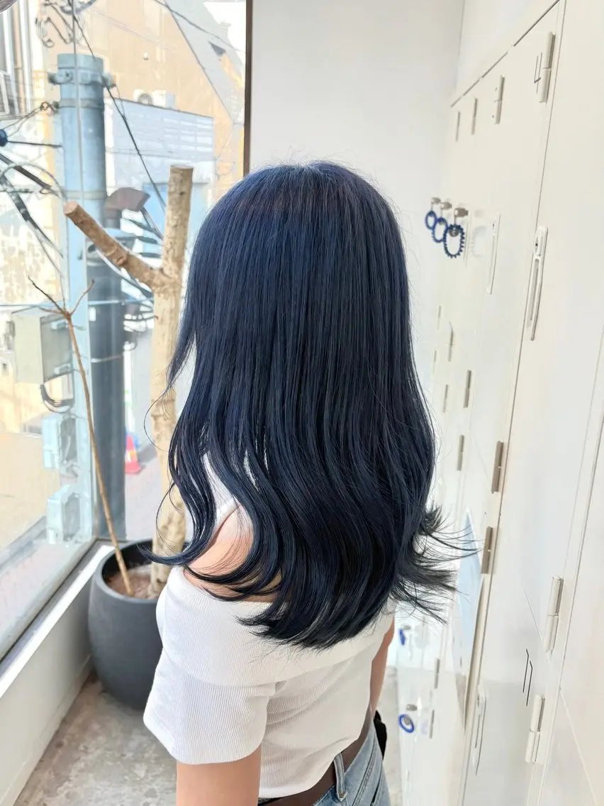 ロング カラー ブリーチ NATSUMI 🐻❄️🤍のヘアスタイル