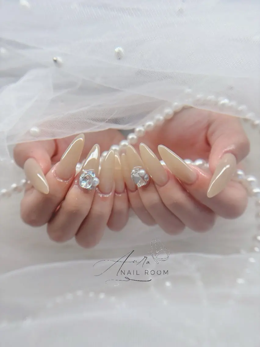 ネイル Aura Nail Roomのネイルデザイン
