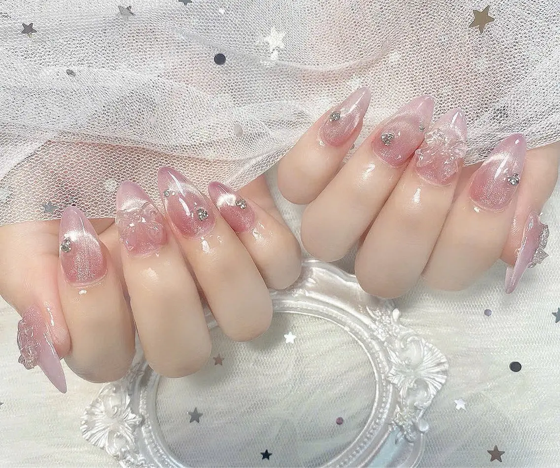 カラー Rin Hana Nailのネイルデザイン