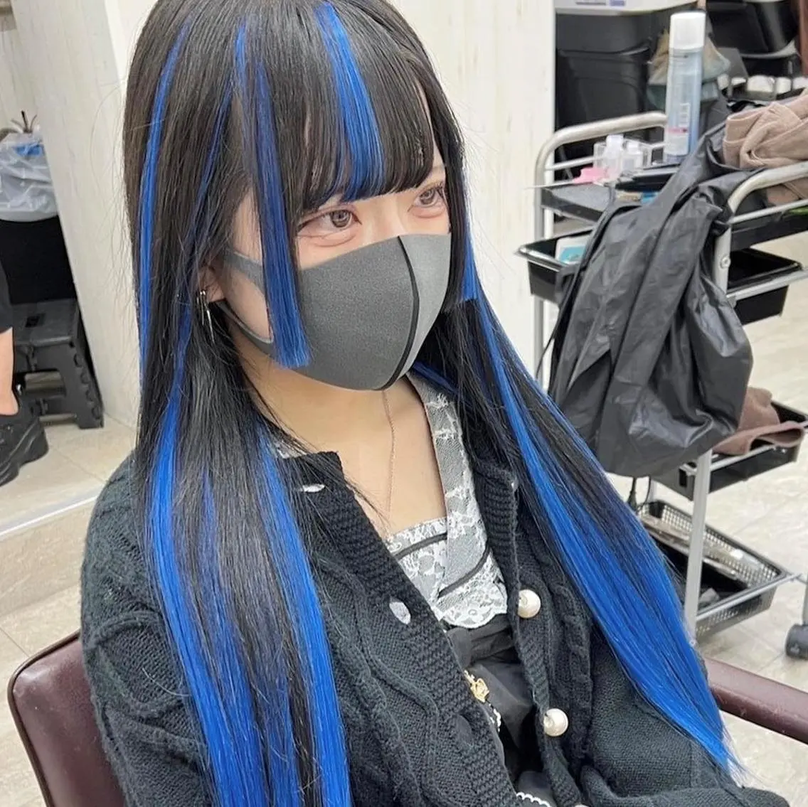 ロング PREss Natsumiのヘアスタイル
