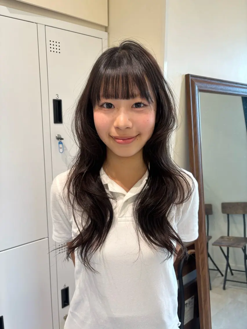 セミロング 韓国風ヘア レイヤーカット カット 垢抜け小顔レイヤー オリーブ/スミレのヘアスタイル