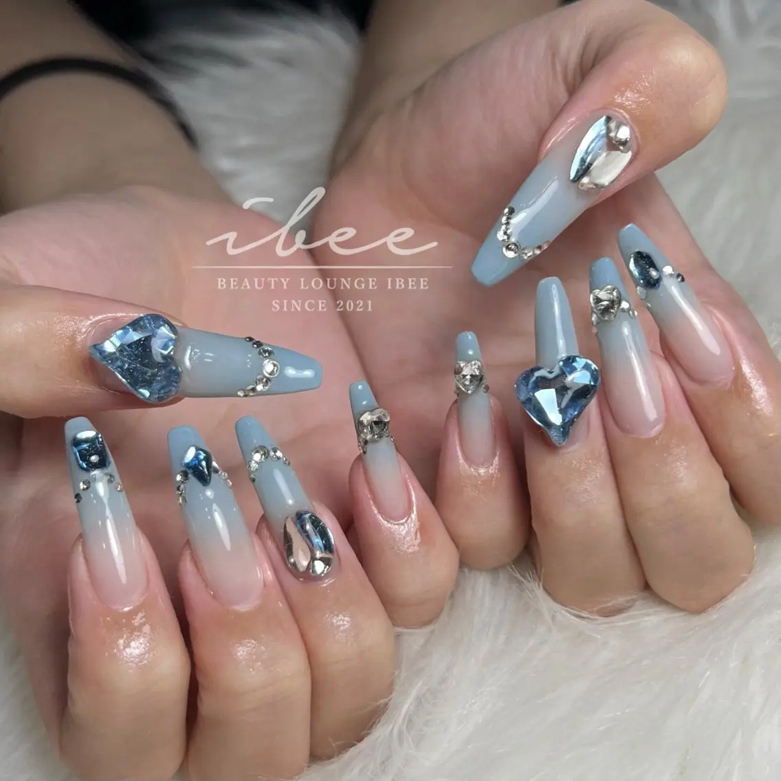 ネイル ハンドネイル ibee nail 🤍yumiのネイルデザイン
