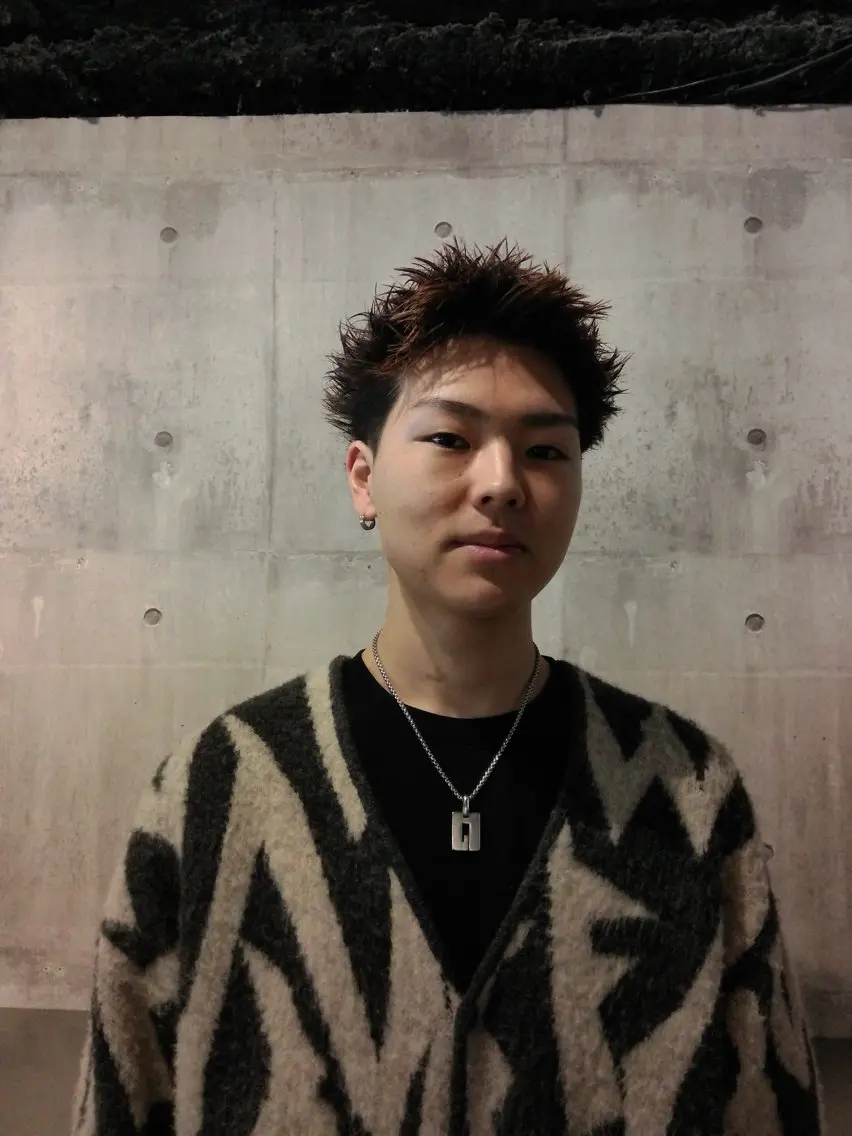 メンズ スパイキーショート 窪田 力也のヘアスタイル