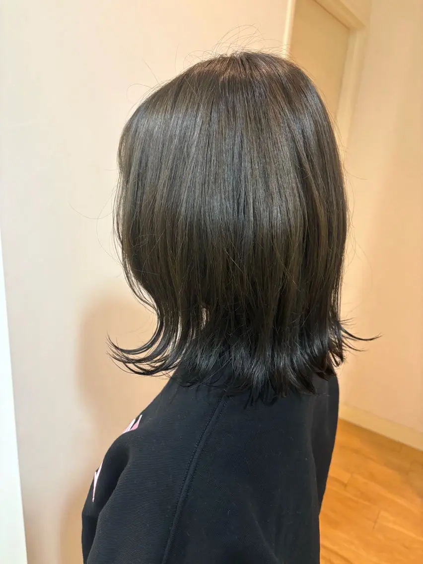 カラー 水江 基のヘアスタイル