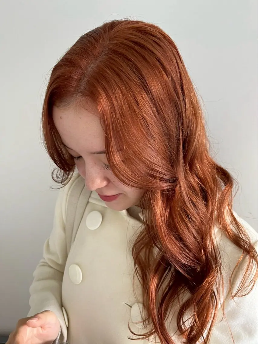 ロング ヘアカラー トリートメント Rin🪷ネイル/ 透明感ヘアカラーのネイルデザイン