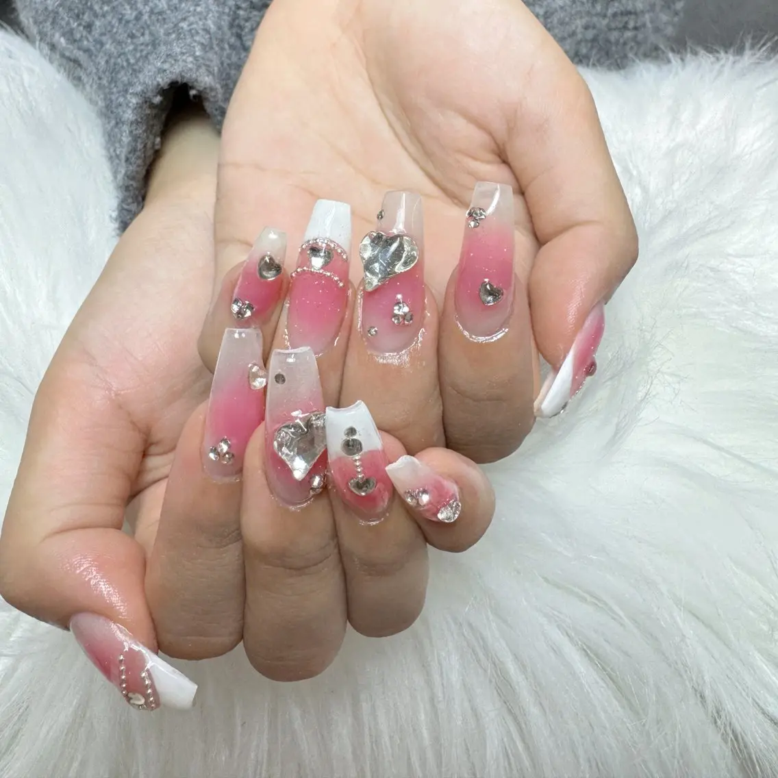 ネイル ハンドネイル 🎀nana🫧 ワンホンネイル🎀のネイルデザイン