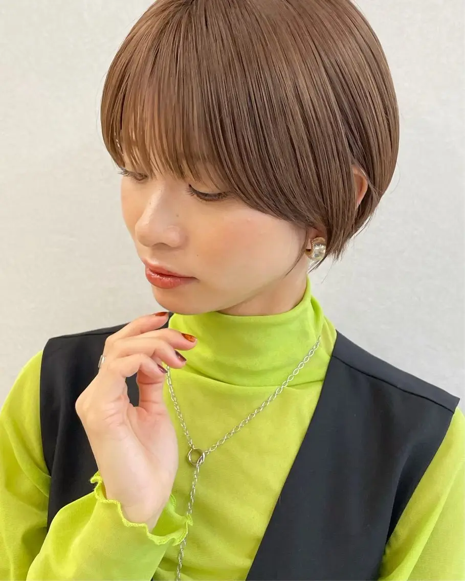 ショート ボブ🩵 ハイトーン🩵風愛のヘアスタイル