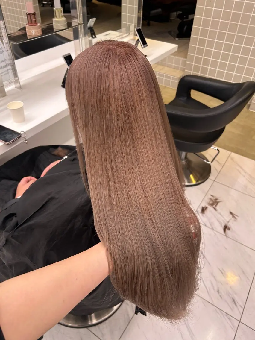 カラー カット ヘアカラー ヘッドスパ ヘアセット 🥯縮毛/レイヤー/ ベージュヘア🥯のヘアスタイル