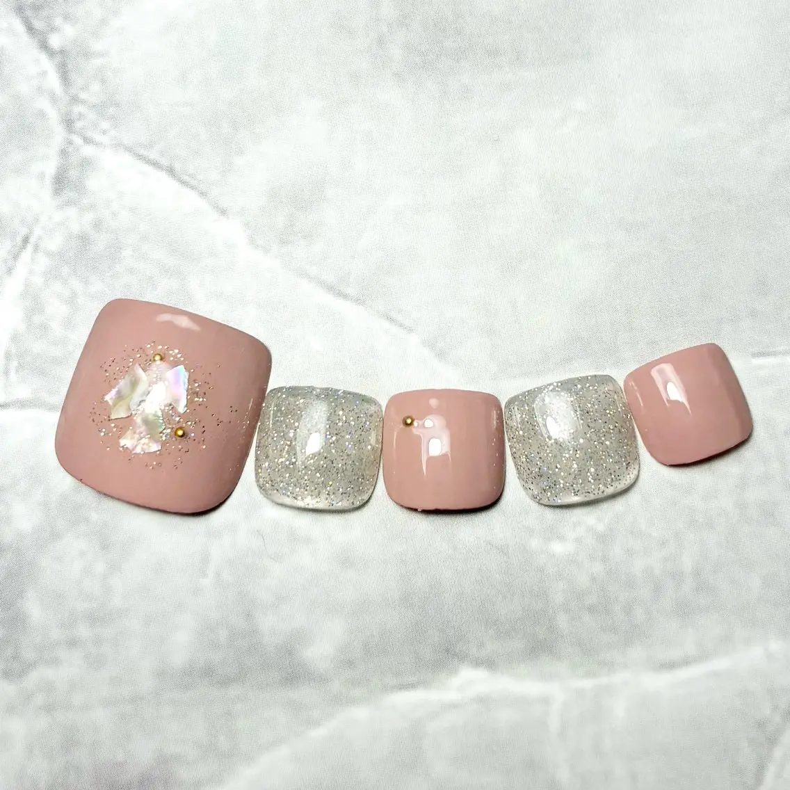 ネイル フットネイル フットネイル nailsalon liccáのネイルデザイン