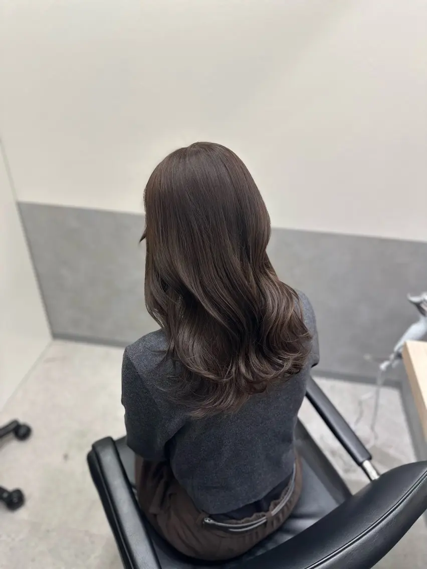 ミディアム カラー ヘアカラー トリートメント ヘアセット 美髪透明感特化｜ なおき｜池袋美容師のヘアスタイル