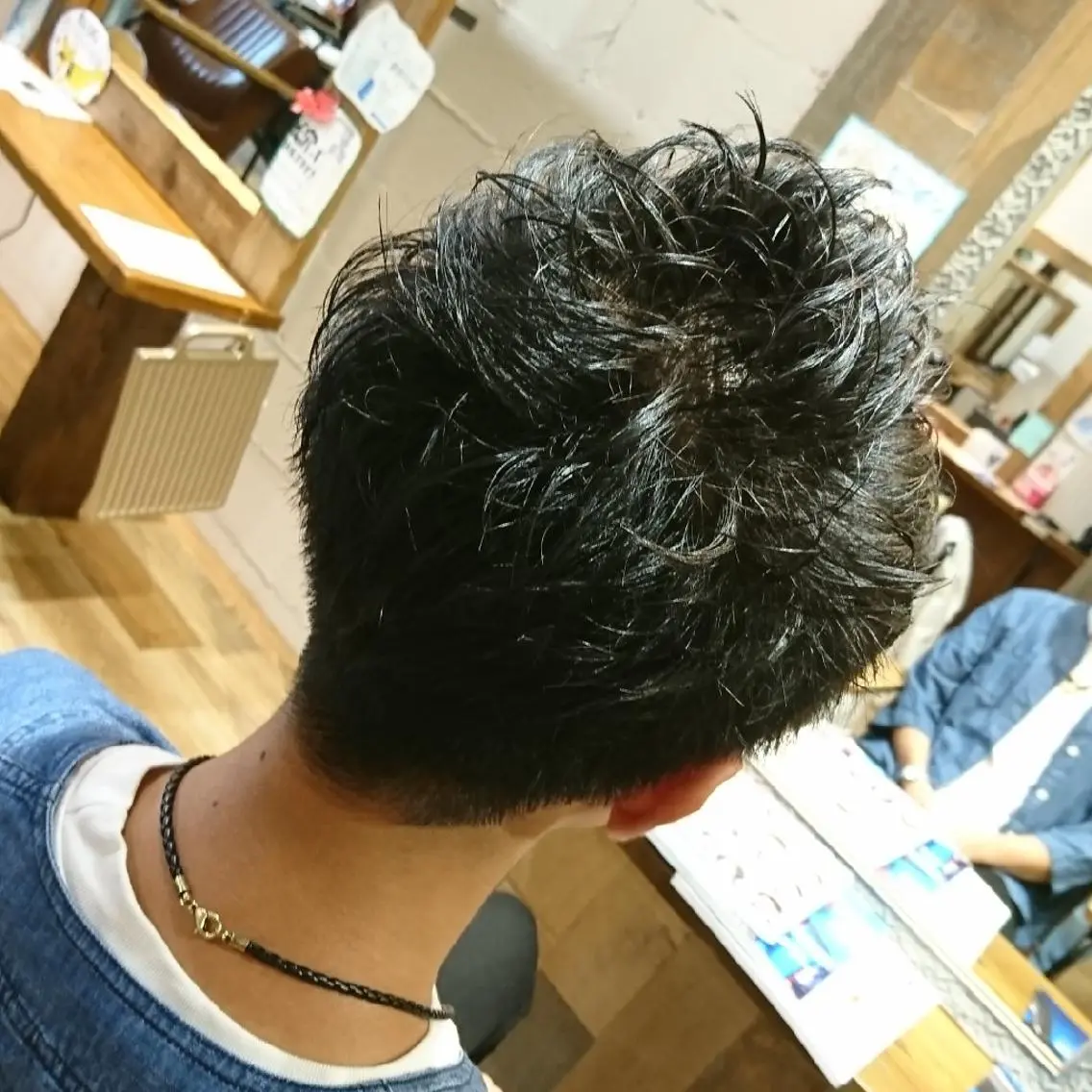 メンズ 刈り上げ 槌本 健成のヘアスタイル
