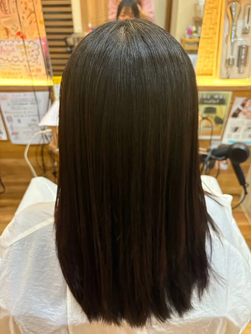 ロング 縮毛矯正 鈴木 心音のヘアスタイル