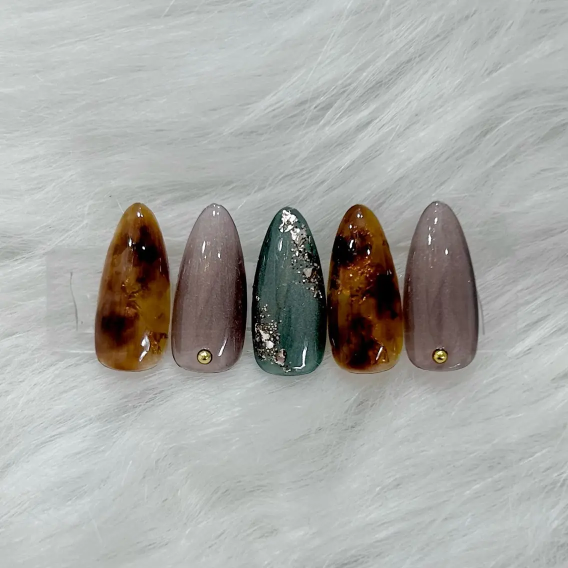 ネイル ハンドネイル Salon de Nailymoreのネイルデザイン