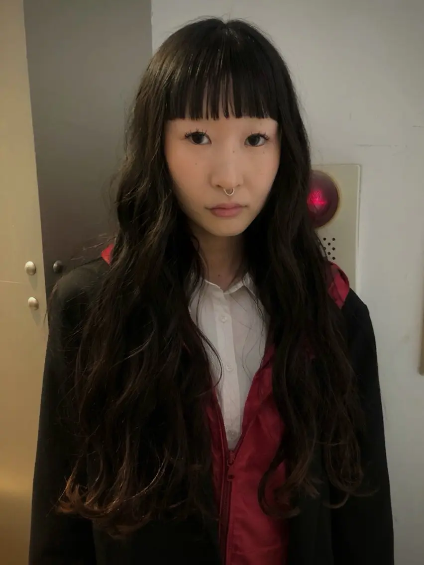 ロング カット トリートメント レイヤー/透明感 カラー　いくらまゆのヘアスタイル