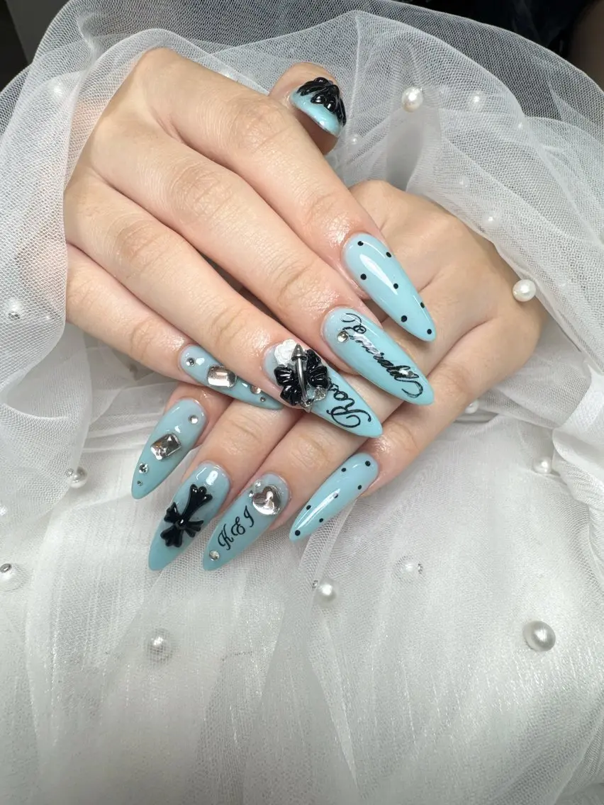 ネイル ハンドネイル EN salon💅 🦋もり💕のネイルデザイン
