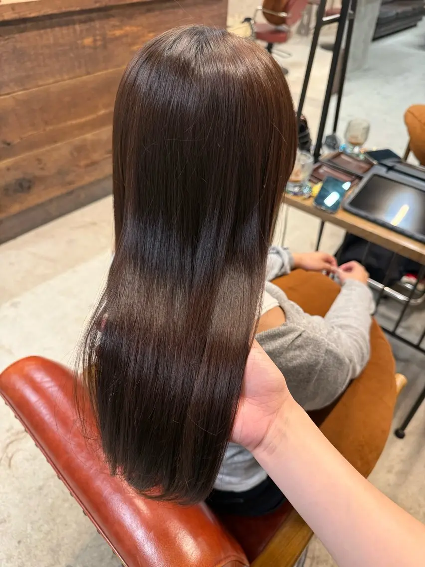 ロング 髪質改善 縮毛矯正 サクラ /ワンカラーのヘアスタイル