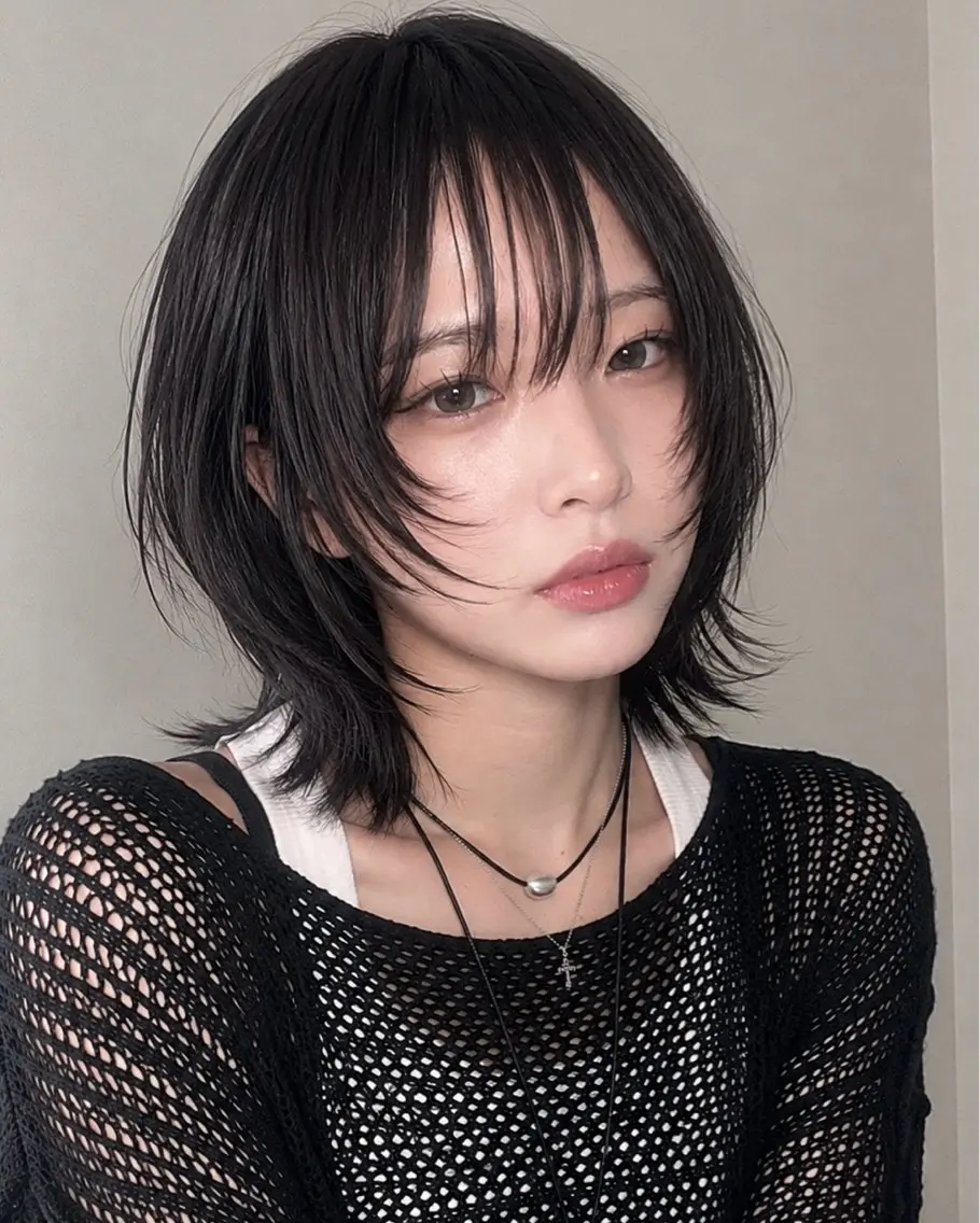 ショート カラー カット ヘアカラー 小顔・顔まわり🦋 ウルフ❤︎ ͛めいのヘアスタイル