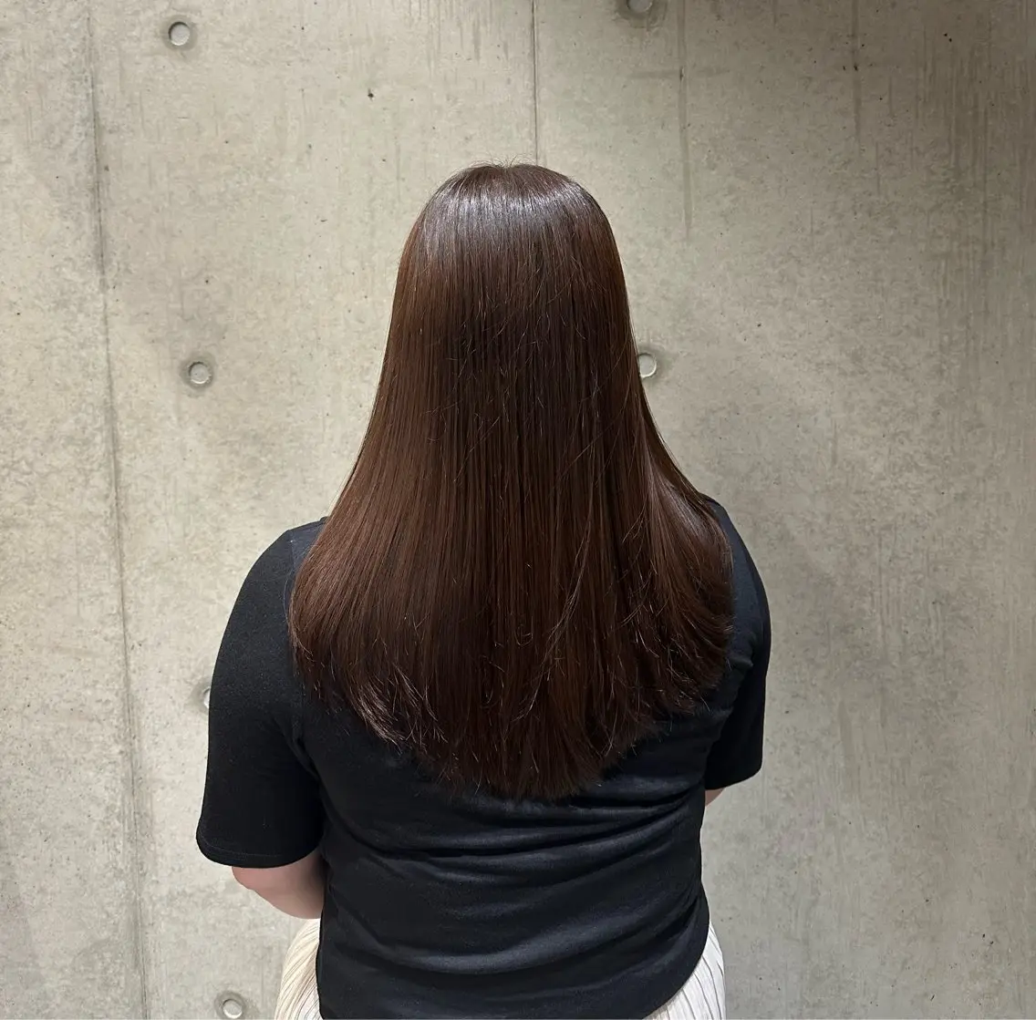 ロング カラー 大川内 結菜のヘアスタイル