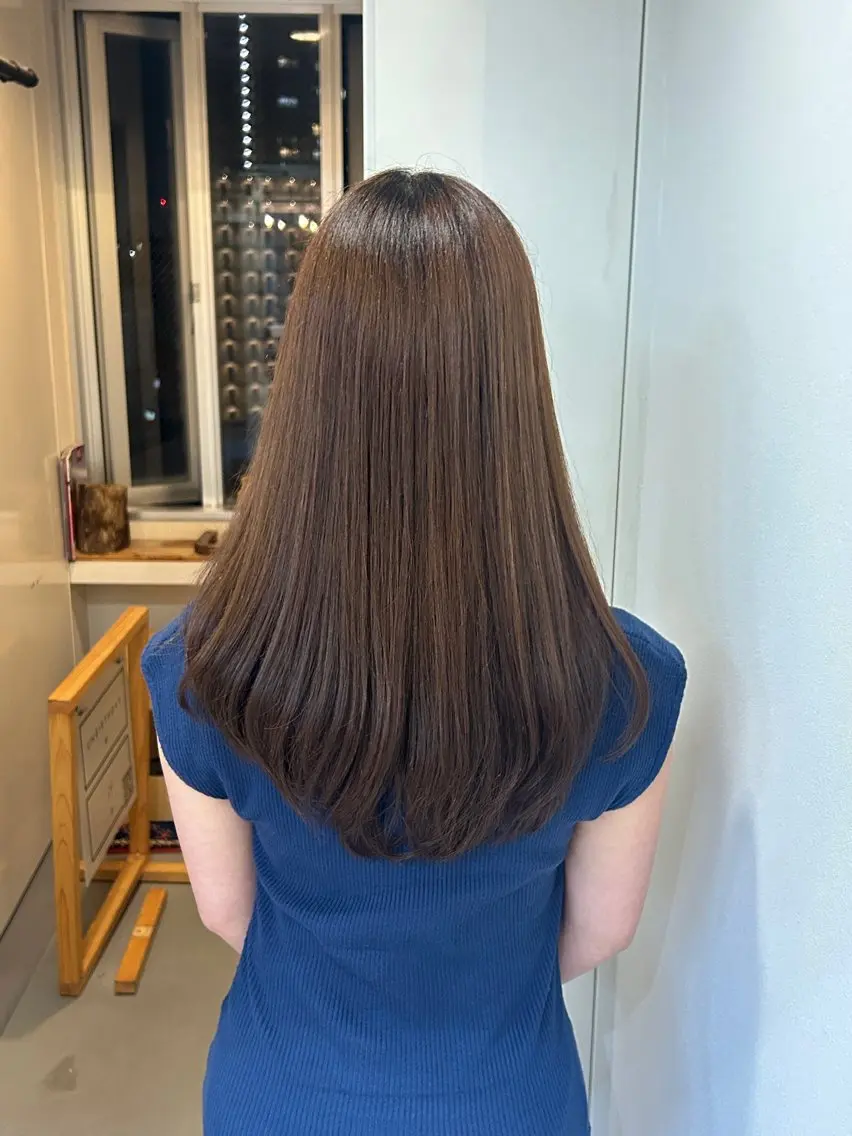 ロング レイヤーカット UNBIRTHDAY ゆづみのヘアスタイル