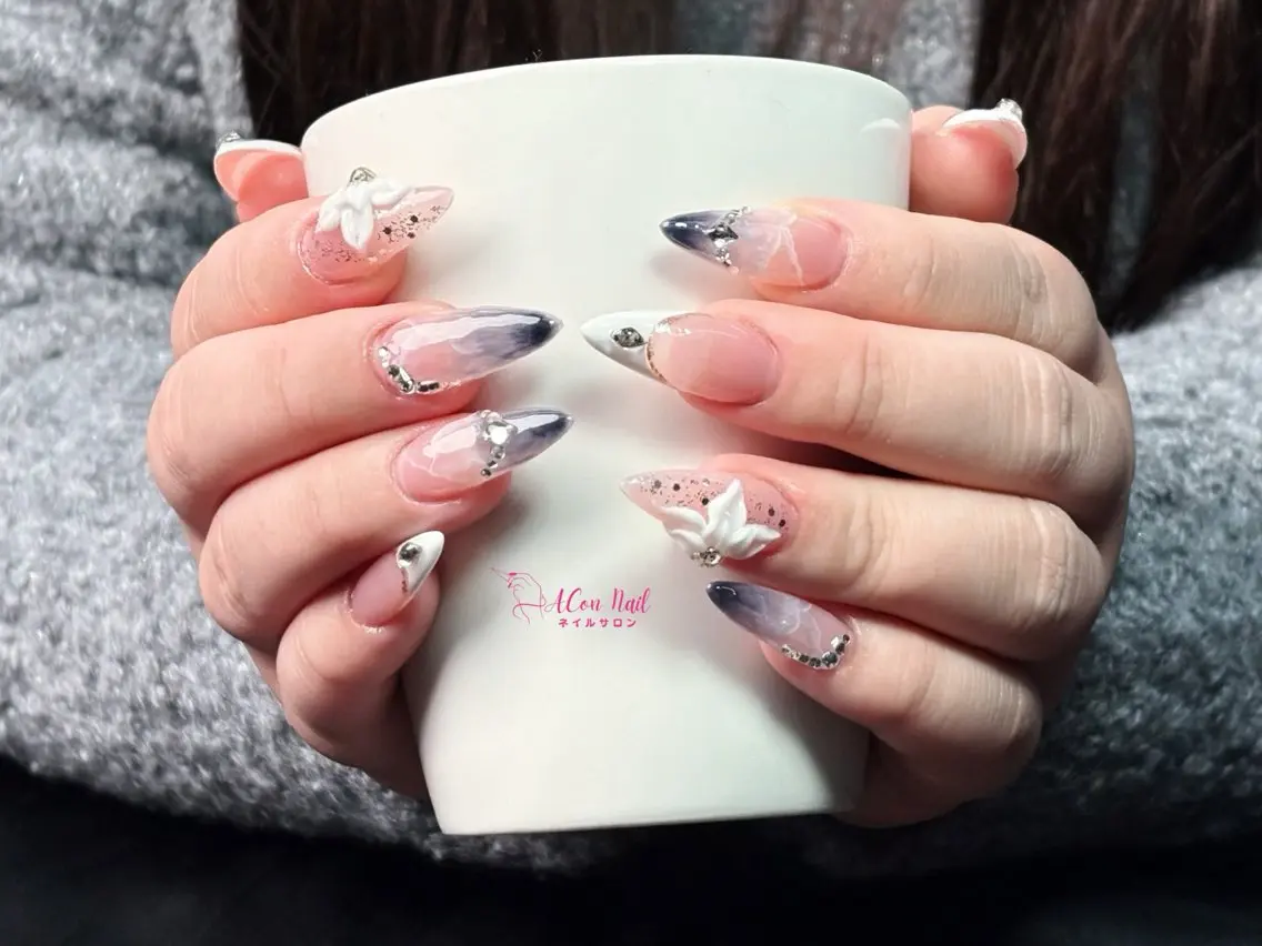 ネイル 桜ネイル 長さ出し フラワーネイル フレンチネイル ジェルネイル ハンドネイル ACon NailSalonのネイルデザイン