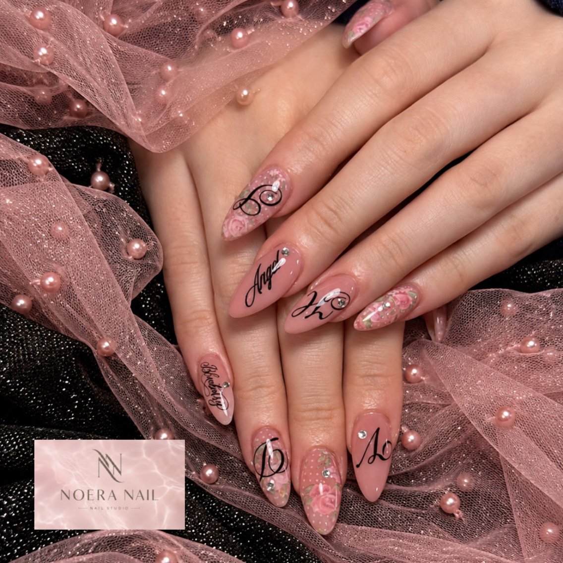 ネイル 長さ出し キラキラネイル 韓国ネイル ロングネイル 持ち込み ハンドネイル ハンドケア NOERA NAIL チップ長さ出し大塚店のネイルデザイン
