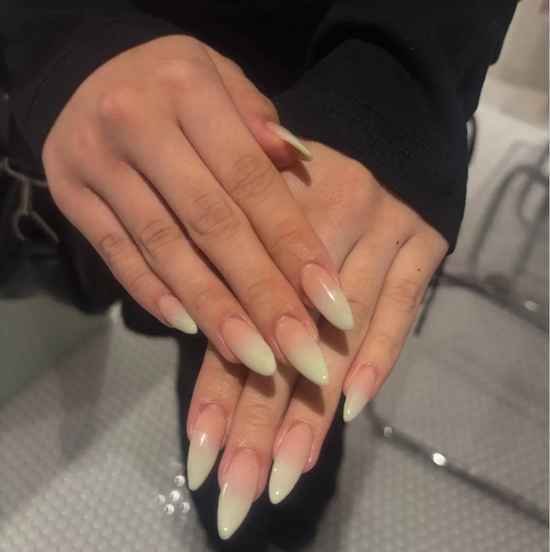 ネイル SHELL NAIL ホノカ🤍のネイルデザイン