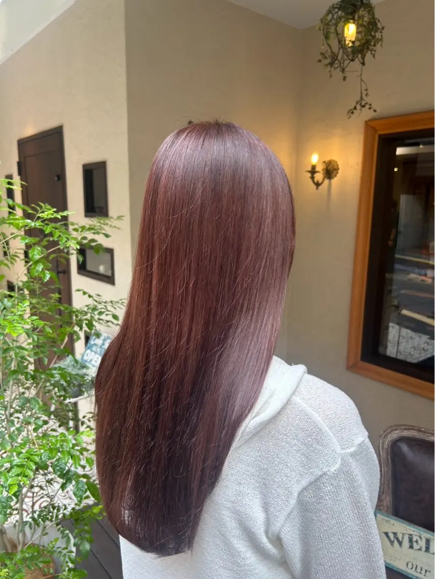 ロング カラー ピンクカラー バイオレットカラー ヘアカラー トリートメント ヘッドスパ 若林 美帆のヘアスタイル
