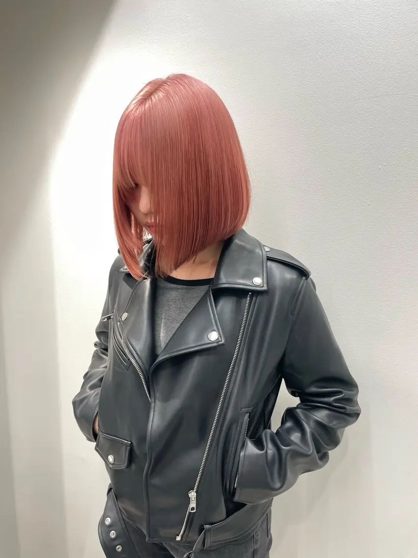 ショート カラー ブリーチ ケアブリーチ ダブルカラー ハイトーンカラー ピンクカラー 失敗しないハイトーン ✨ミルクティー/ミワのヘアスタイル