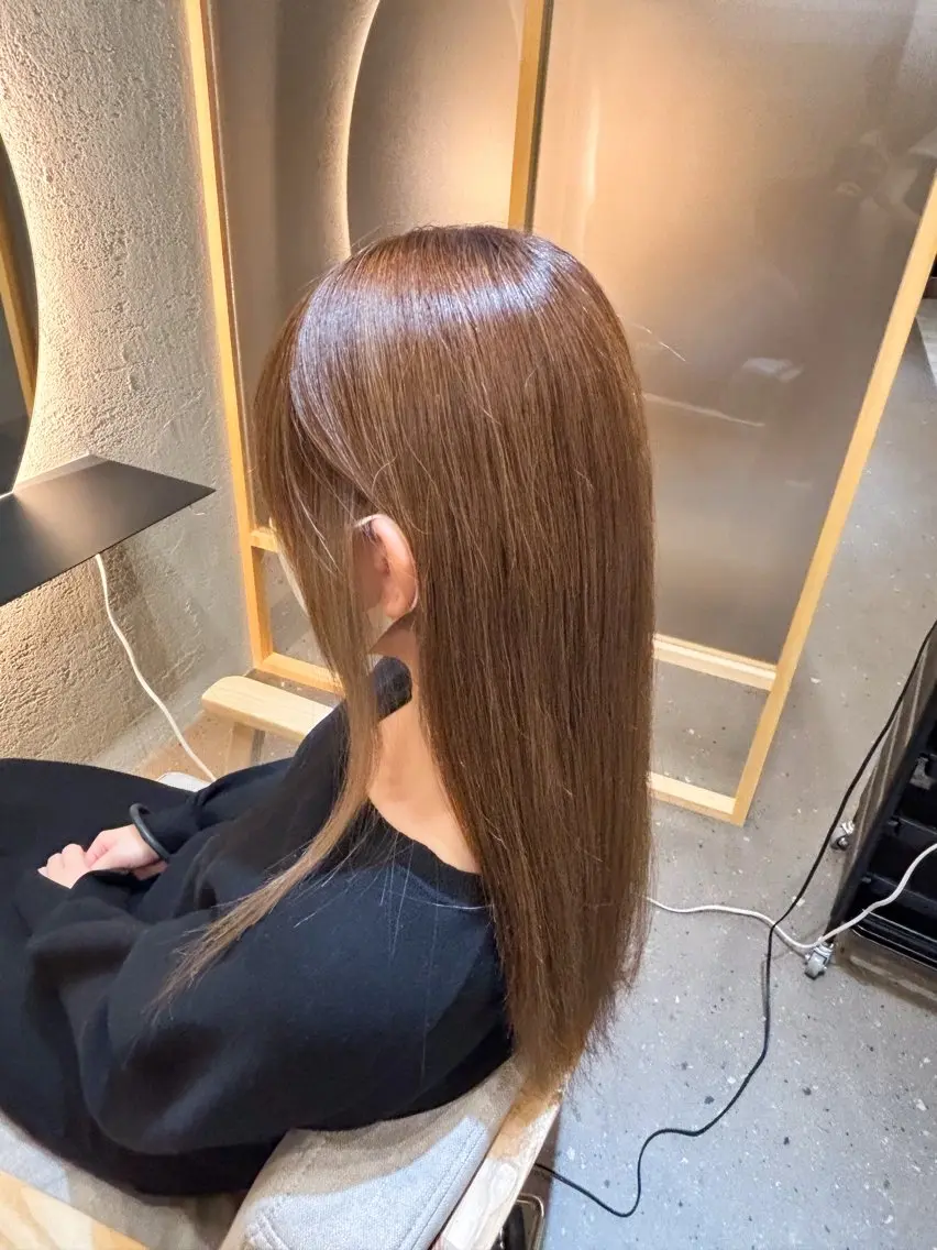 ロング カラー グレージュ mit セン北のヘアスタイル
