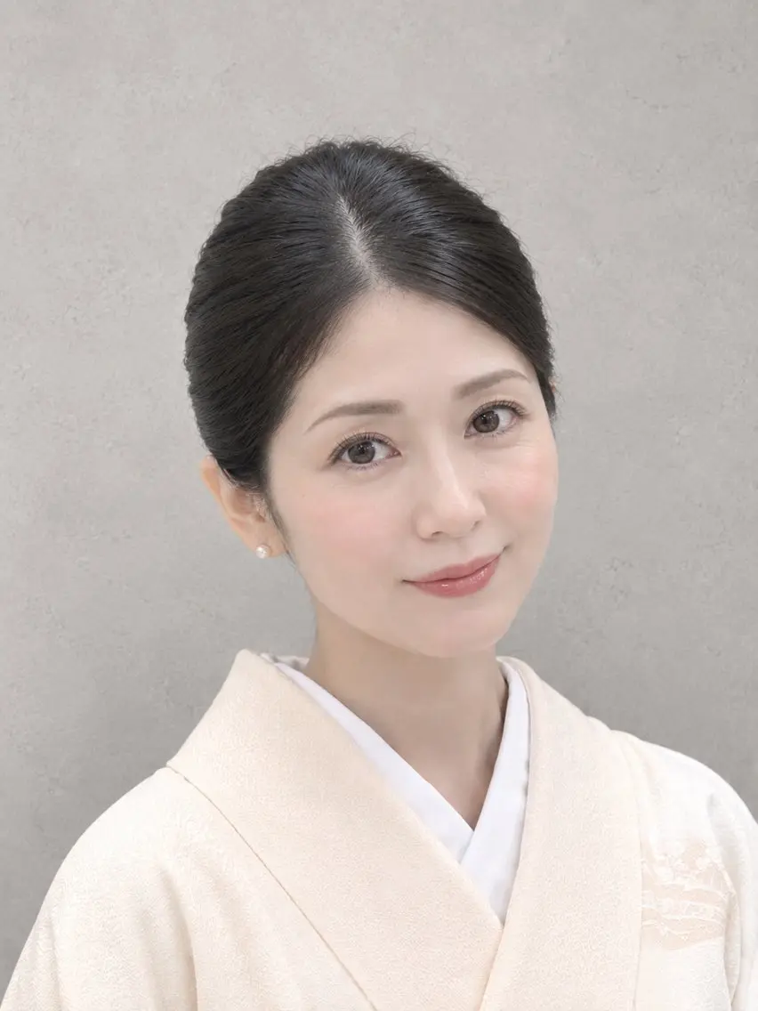 セミロング ヘアアレンジ 夜会巻き ヘアセット 【enil代表】 杉林和哉のヘアスタイル