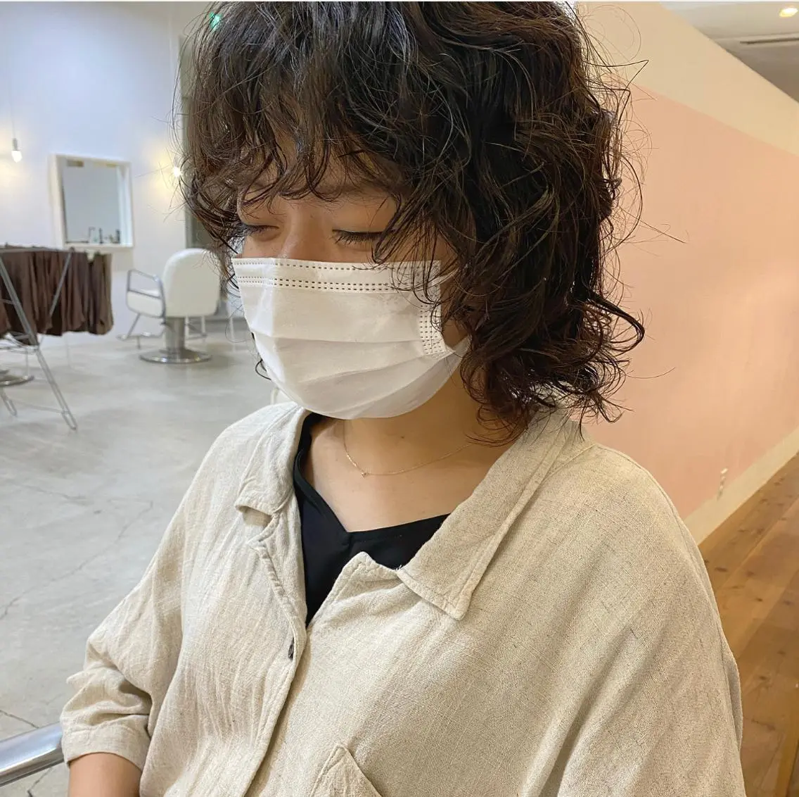 ショート パーマ やまぐち もえかのヘアスタイル