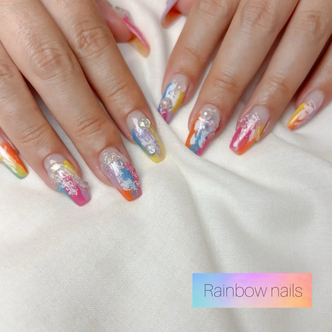 ネイル ハンドネイル Rainbow nailsくろちゃんのネイルデザイン