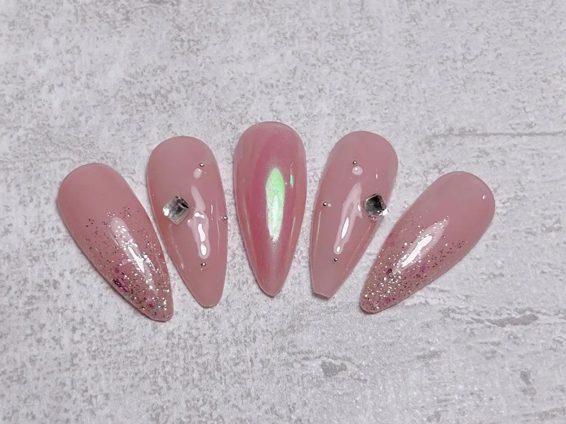 ネイル ハンドネイル lucky nail 歌舞伎町のネイルデザイン