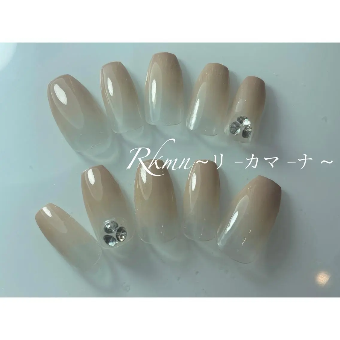 ネイル アートネイル グラデーション シンプルネイル 春ネイル ハンドネイル フットネイル ハンドケア Rkmn ~リ-カマ-ナ~のネイルデザイン