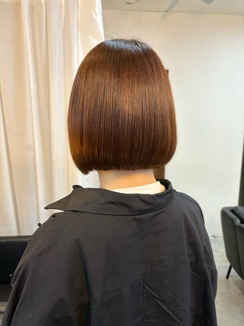 ミディアム カラー ボブ 顔周りカット ピンク カラー🩰りりのヘアスタイル