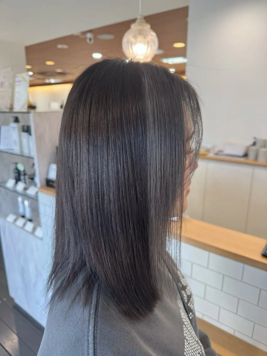 カラー 八木菜美 似合わせ/ニュアンスのヘアスタイル