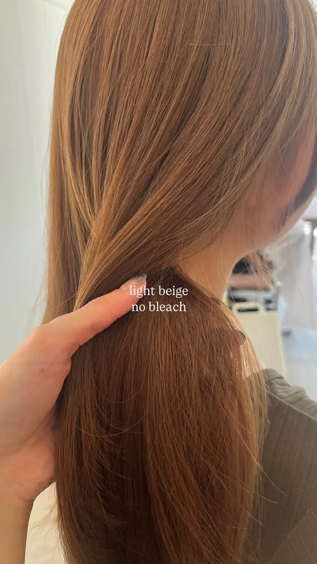 カラー ヘアカラー 山口 愛結のヘアスタイル