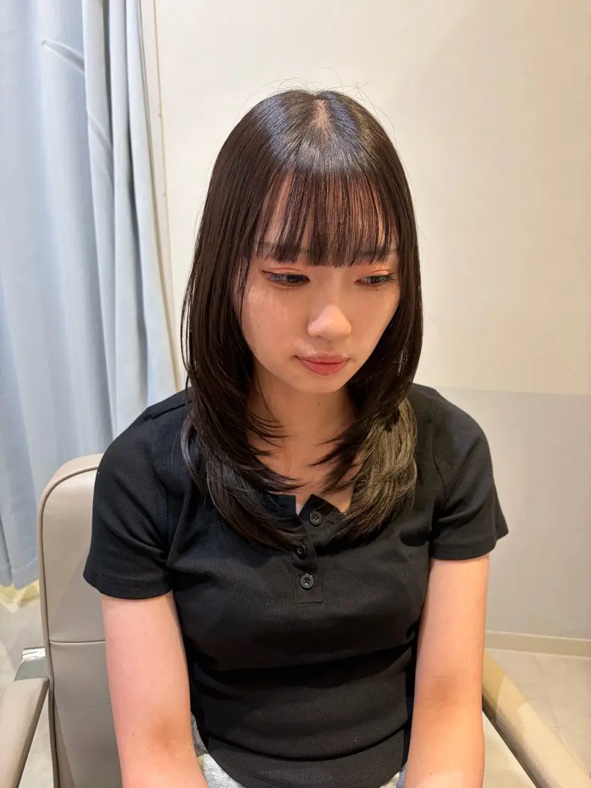 セミロング カラー 黒髪 ハッシュカット レイヤーカット カット ヘアカラー トリートメント 韓国ヘア•艶カラー 🌷薫のヘアスタイル