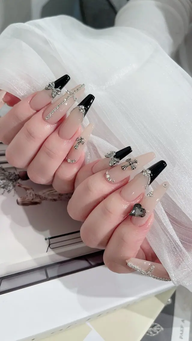 ネイル ハンドネイル SHE Nailのネイルデザイン